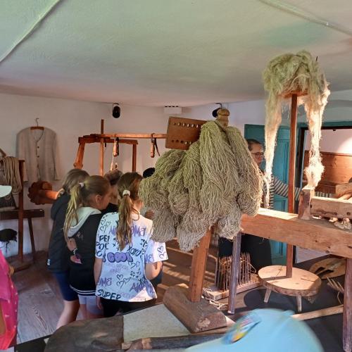 Die dritte Klasse im Heimatmuseum